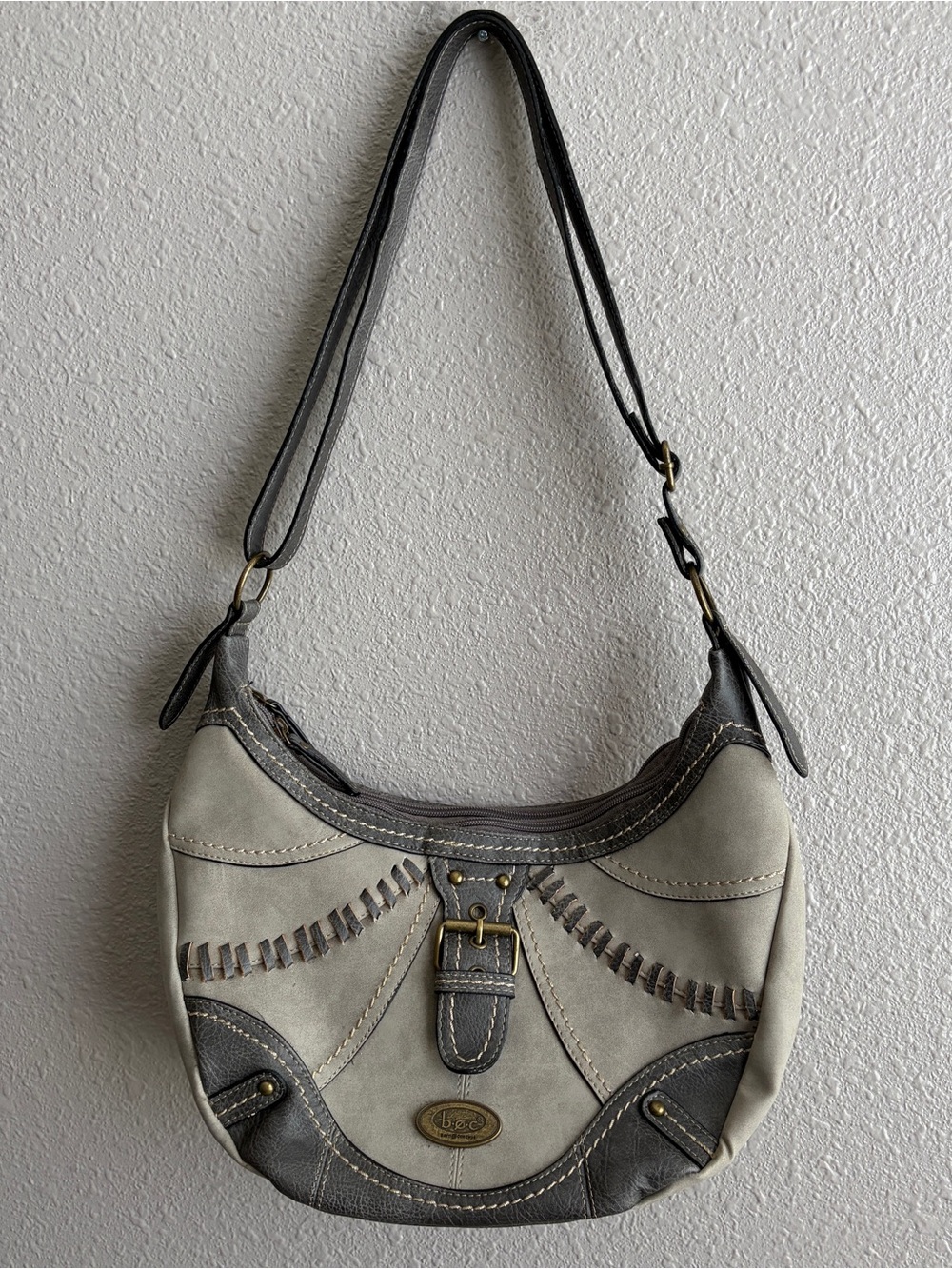 b.o.c. NEW CedarRidge Gray Two-Tone Hobo Crossbody Bag Purse Dual Zippers